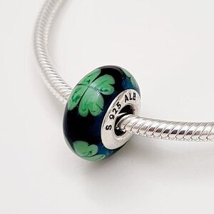 Pandora Murano Charm Kiss Me I'm Irish, St. Patrick's Day Four Leaf Clover Charm